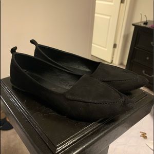 ‼️❤️Cute Black Flat Shoes‼️❤️